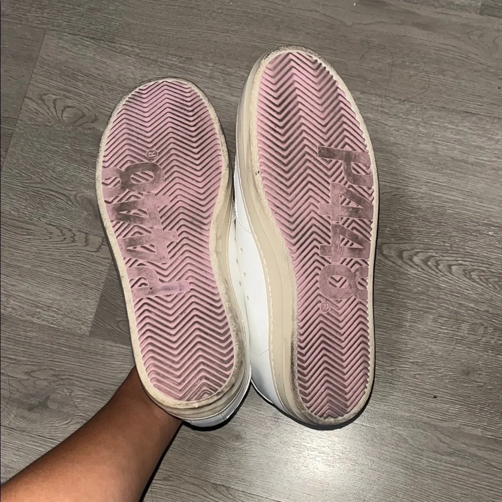 P448 White and Gray Sneakers Minimalist Design - Picture 4 of 6